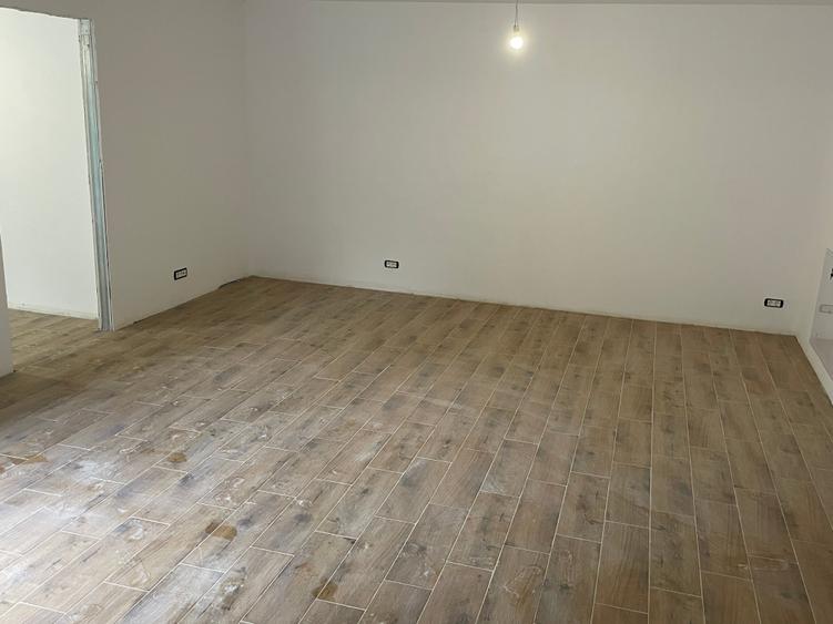 Apartament 2 camere/Curte proprie/COMISION O - 11