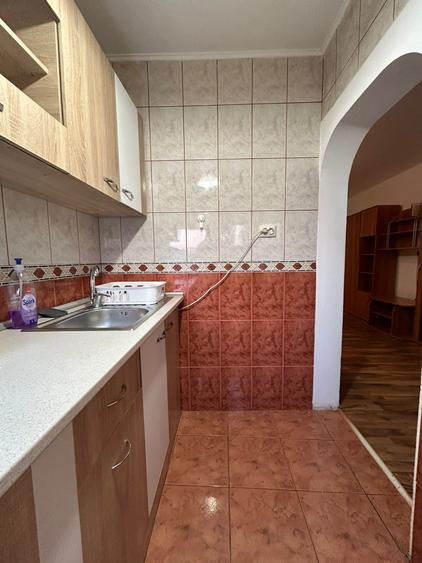 Titan Garsoniera 31 Mp Etaj 4 7 Min Metrou Bloc Reabilitat - 16