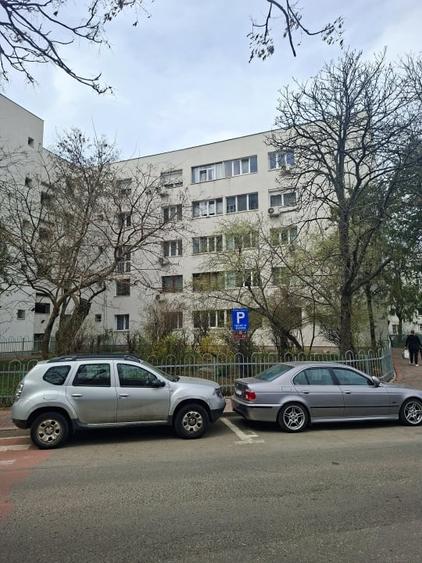 Apartament 3 camere bloc H metrou N. Grigorescu - 19