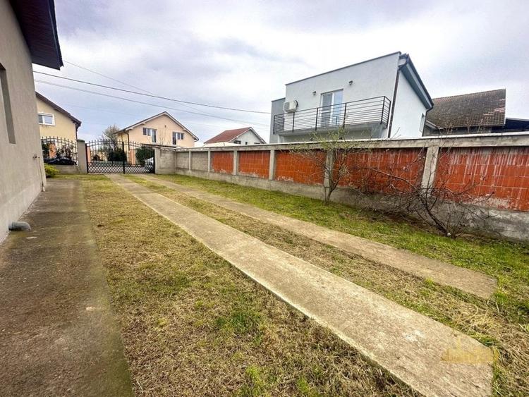 Casa in regim P+M cu 4 camere de vanzare in Santandrei- Bihor - 35