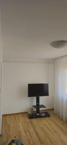 Apartament cu doua camere in C-uri ostroveni - 1