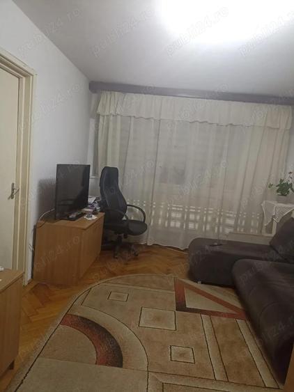 Apartament cu 3 camere de vanzare in Campina - Zona Ultracentrala - 4