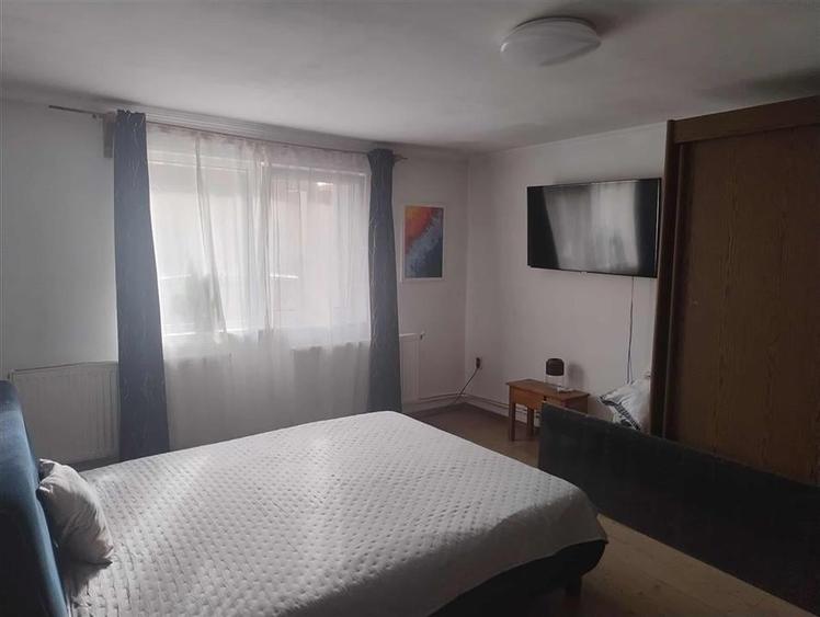 RECO Casa 4 camere, Central - 3