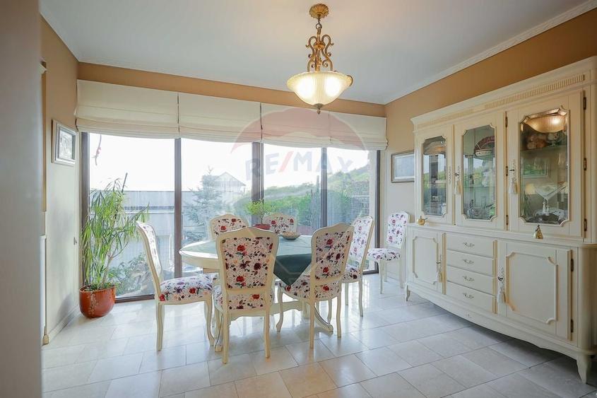 Vilă mediteraneană cu 5 camere, Dealuri Oradea - 8