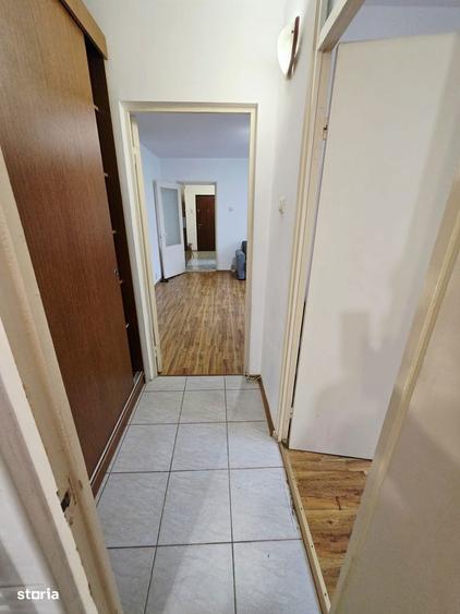Apartament 2 camere decomandat, mobilat si utilat, zona 9 Mai - 11