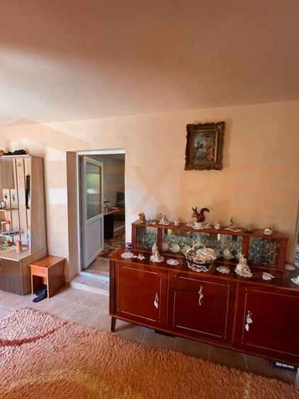 Casa de vanzare in centrul Cobadinului, COMISION 0% - 10