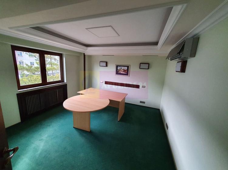 Apartament cu 3 camere de vanzare in Campina - Zona ultracentrala - 13