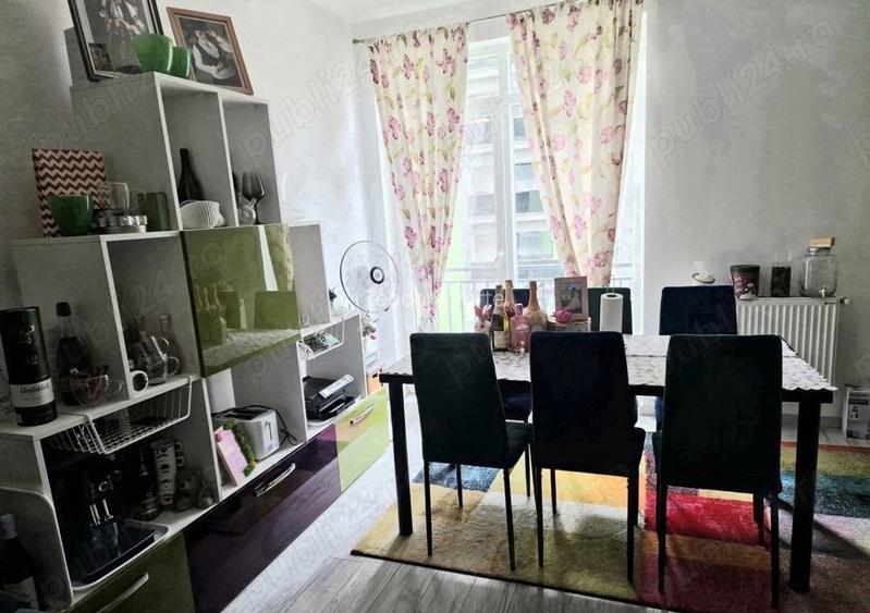 Apartament cu 3 camere semidecomandat în Gheorgheni Apartament cu 3 camere semidecomandat în Gheorgheni