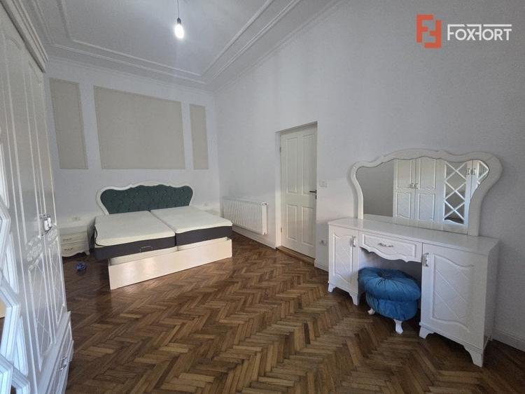 Apartament cu 2 camere, Central in cladire istorica - Arad - 4