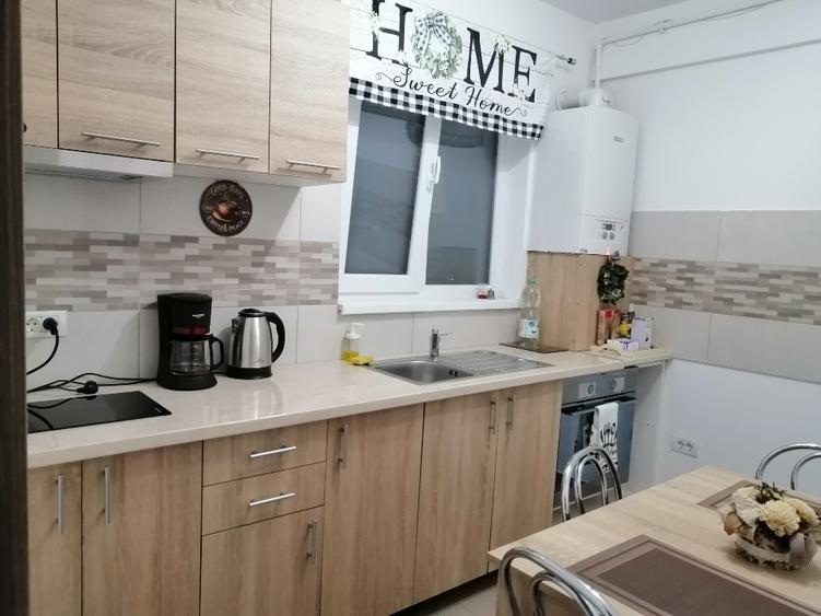 Apartament cu 2 camere, mobilat  - 12