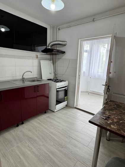 Inchiriez ap. 2 camere decomandate Bacau - 7