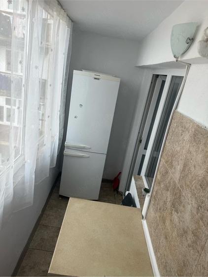 Inchiriez garsoniera 180lei pe zi - 4