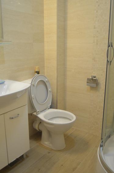 Apartament cu 3 camere decomandat în Valea Alba
