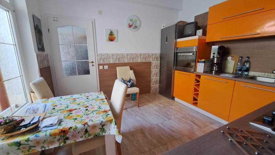 Centru - Magazinul Tomis- casa P+ Mansarda - 9