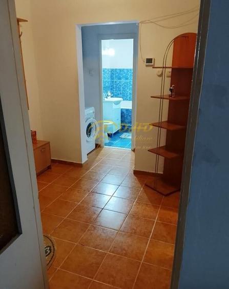 Apartament 2 camere decomandat in Podul de Fier - 2