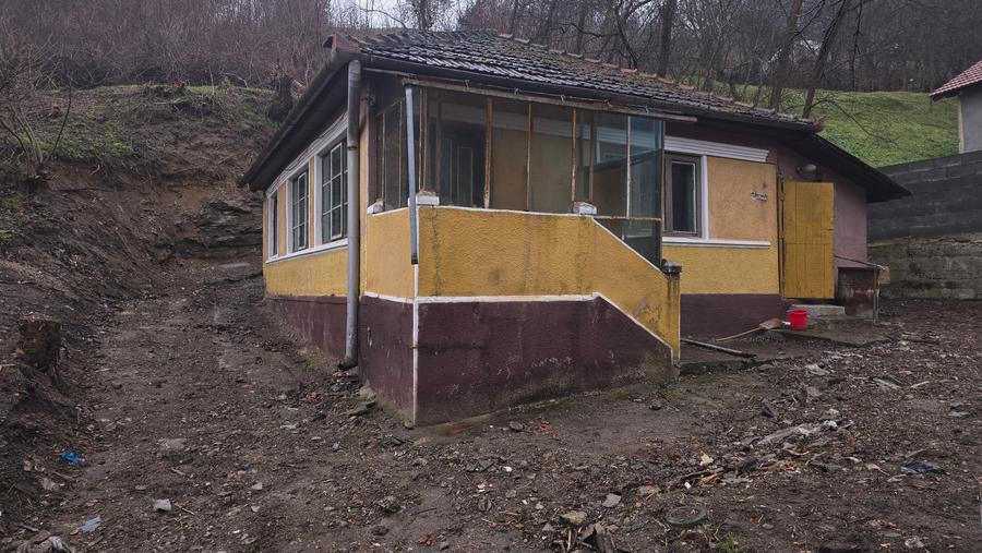 Vand casa in Deva pe un singur nivel, zona Aurel Vlaicu, suprafata de teren 922 - 1