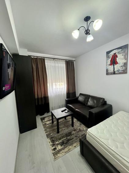 Inchiriez garsoniera bloc nou-cartier Eremia - 1