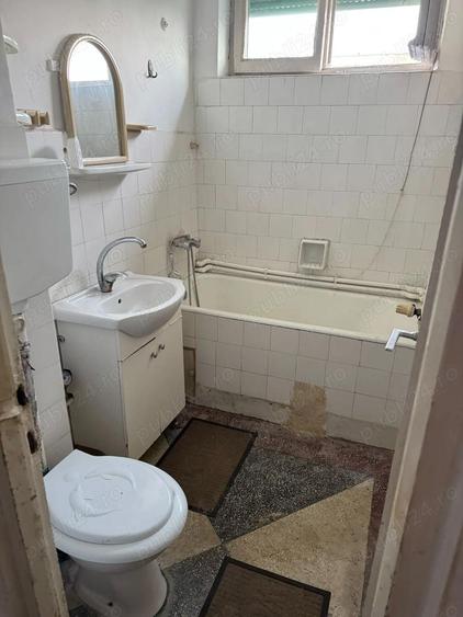 Apartament de vanzare - 4