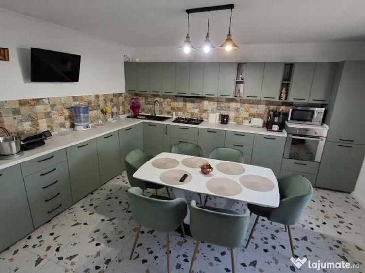 Vila P+1E de vanzare in localitatea Eforie Nord, zona de vile - 2