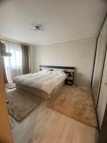 3 DECOMANDATE etajul 3, mobilat si utilat, toate imbunatatirile, PTTR - 4