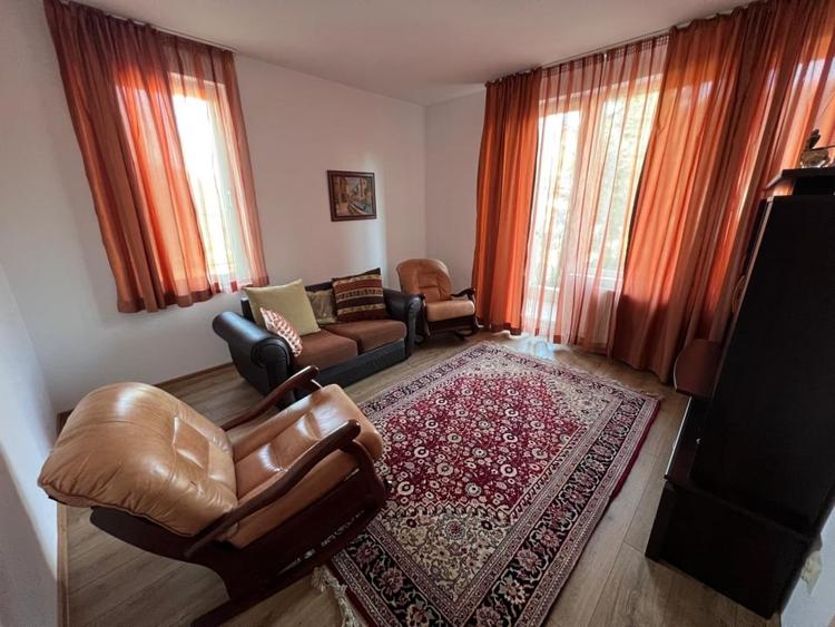 Resedinta eleganta in zona Iancu Nicolae - 12