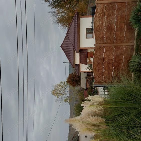 Casa ?i teren - 3
