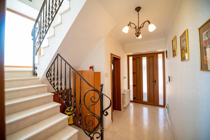 Exclusivitate, Poiana-Centru, P+1, 1640mp teren, 450mp SU, mobilata,utilata - 25