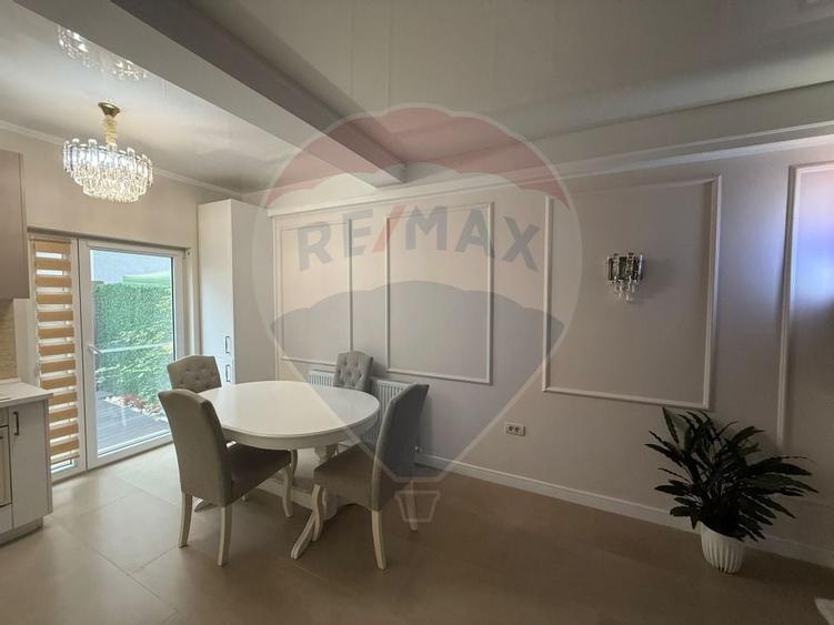 Vila de vanzare in Mamaia Sat - 13