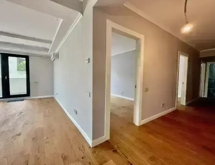 Unirii I Apartament 4 camere I 2 TeraseI 2 Locuri ParcareI Bloc nou I comision 0 - 6