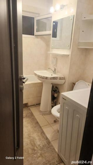 PROPRIETAR vand apartament decomandat 2 camere - 9