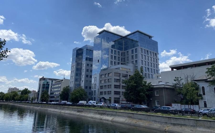 Birou, de 13,305 mp, în Timpuri Noi