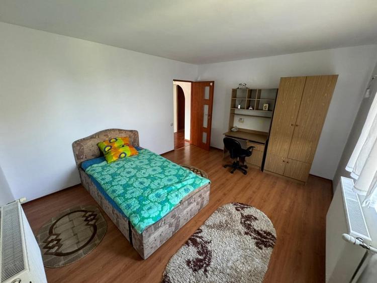 Casa in Sacele pozitionata intr-o zona linistita - 13