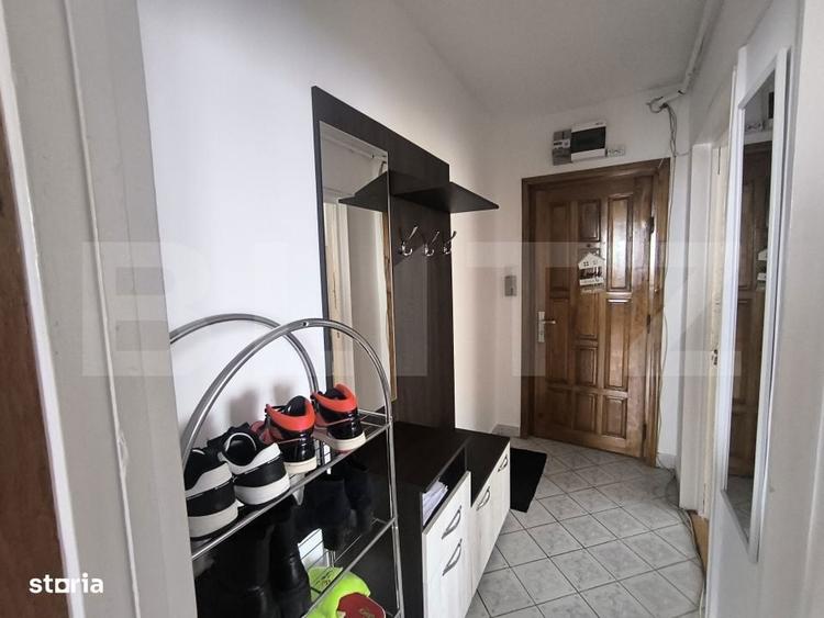 Apartament cu 3 camere decomandat în Bartolomeu