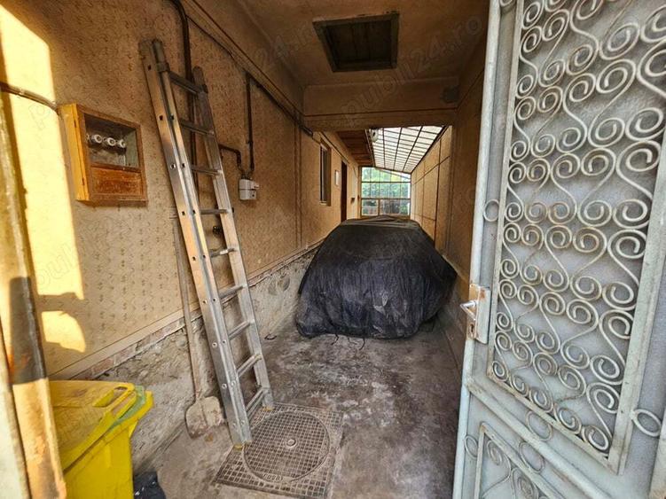 Casa de vanzare pe strada Decebal, Caransebes. 75.000euro - 9