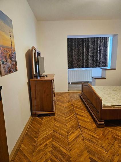 Bisericii Romane, apartament cu loc de parcare propriu, ideal  pentru studenti - 2