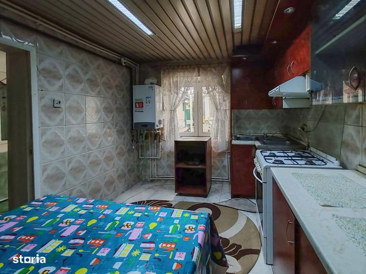 Vand casa cu 5 camere, garaj si curte proprie - cartier Salaj - 10