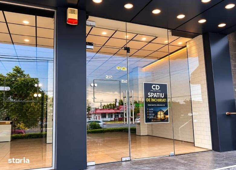 Spațiu comercial, de 200 mp, în Central