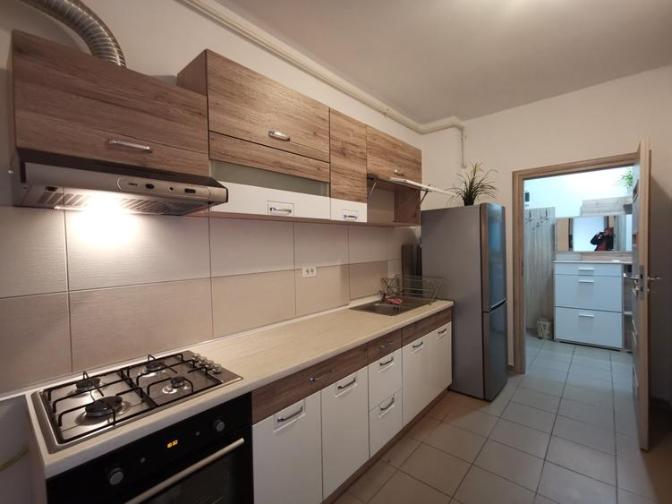 Inchiriere garsoniera 2020 nemobilata Politehnica,  Metrou Politehnica 4 min - 1