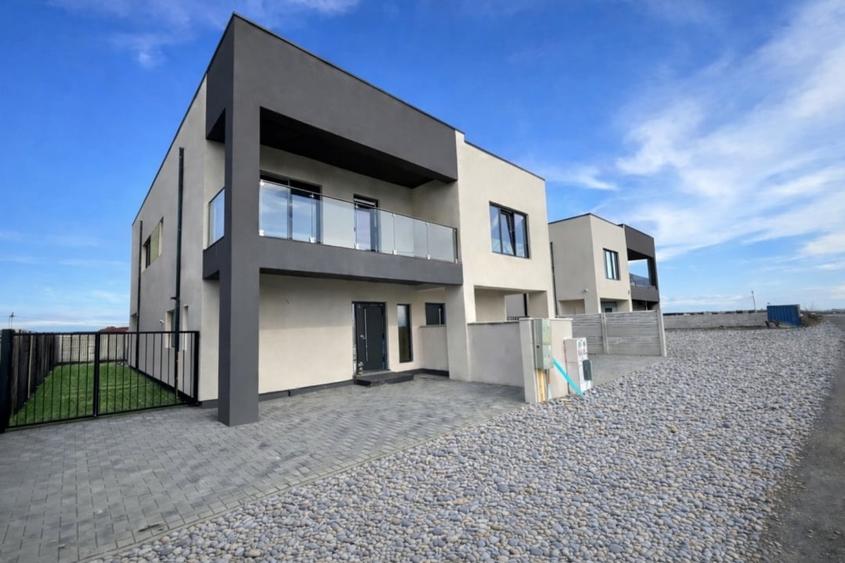 DEZVOLTATOR, DUPLEX GENEROS, 3 BAI SI 3 DORMITOARE - 1