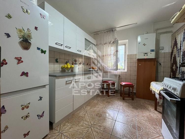 Apartament cu 2 camere, decomandat ,cu centrala proprie - 3