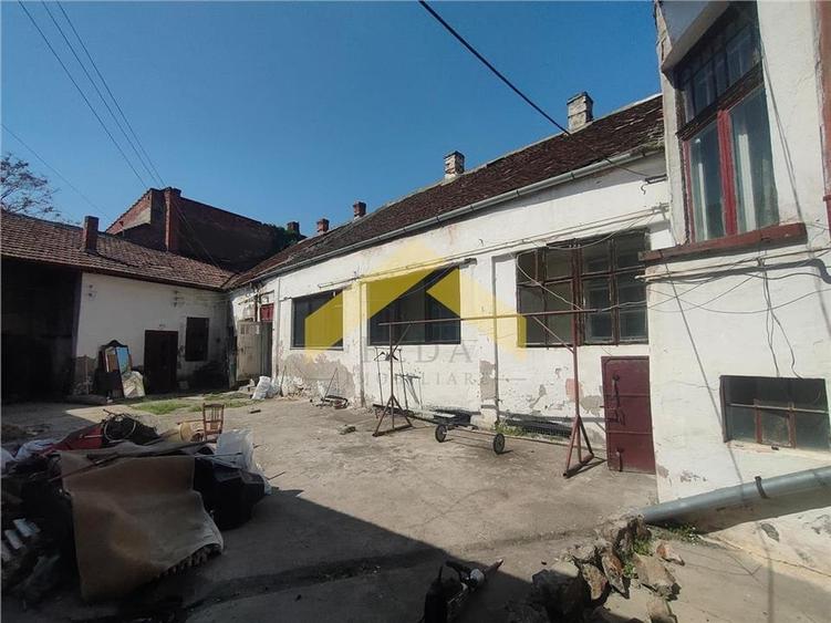 Casa cu 6 camere de vanzare Ultracentral - 7