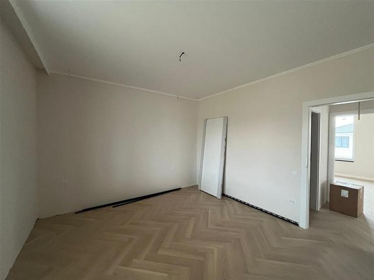 RECO Casa la cheie plan parter Santandrei - 10