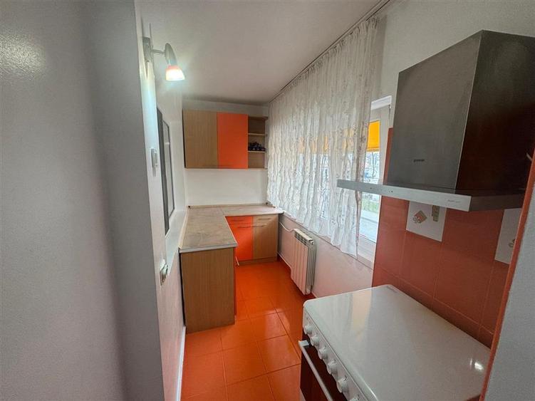 Ap 2 cam, etaj 1, parcare, central - POMPIERI - 8