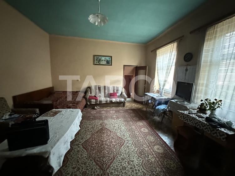 Casa de vanzare cu 5 camere in Sercaia Judetul Brasov - 8