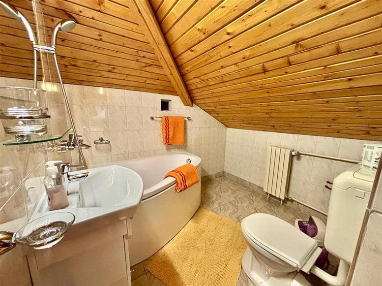 Oportunitate Duplex 7 Camere Central Predeal - 7