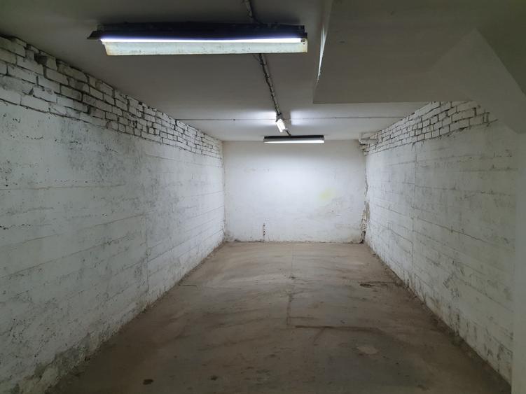 Spatiu 30 mp, 2,50 e/mp - 1