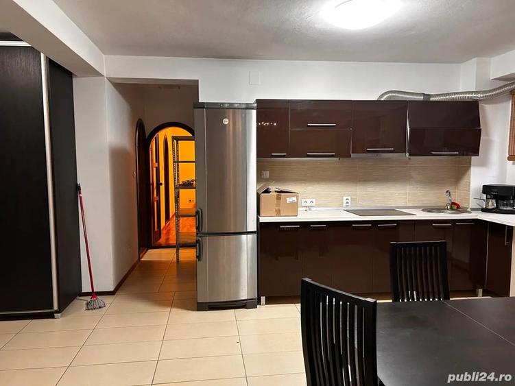Apartament cu 3 cam, tip PB, mobilat si utilat, Rogerius, str.Moldovei - 5