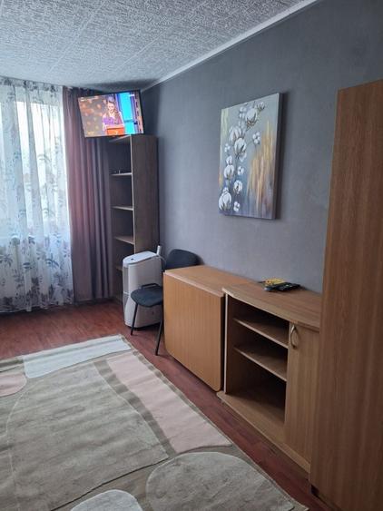 Inchiriez garsoniera Tiglina 1 - 1