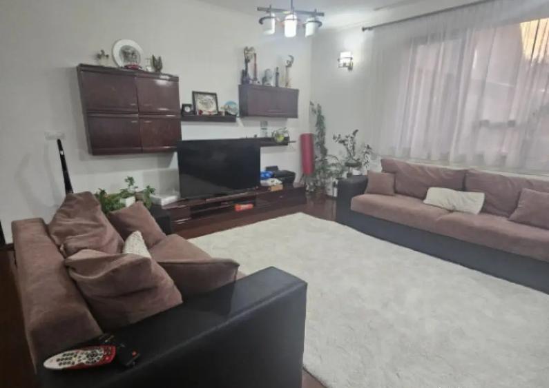 Casa ,zona Ford, suprafata utila 360 mp,teren 518 mp POSIBIL - 11
