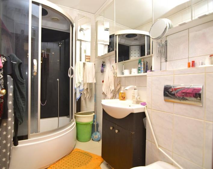 VANZARE APARTAMENT 2 CAMERE UNIRII – PIATA UNIRII - 25